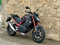 zu vermieten: Honda Hornet 750