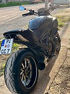 Ducati Diavel Carbon 6