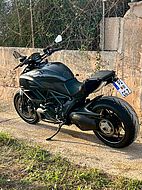 Ducati Diavel Carbon 4