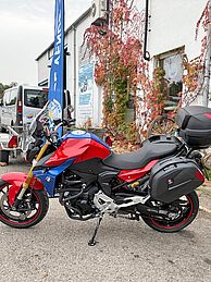 BMW F 900 R Bild 2
