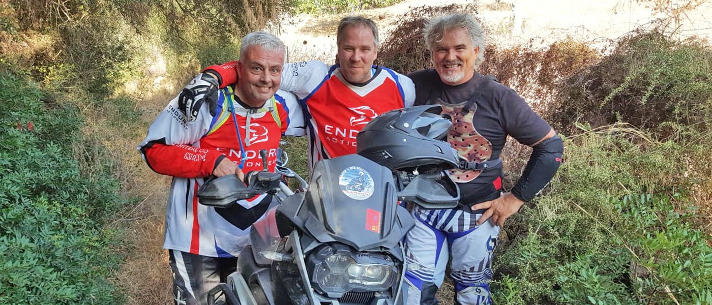 Endurofahren ist Teamwork