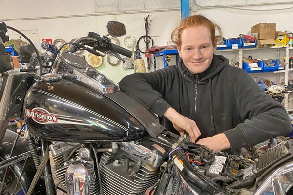 Motorrad Werkstatt Mechaniker